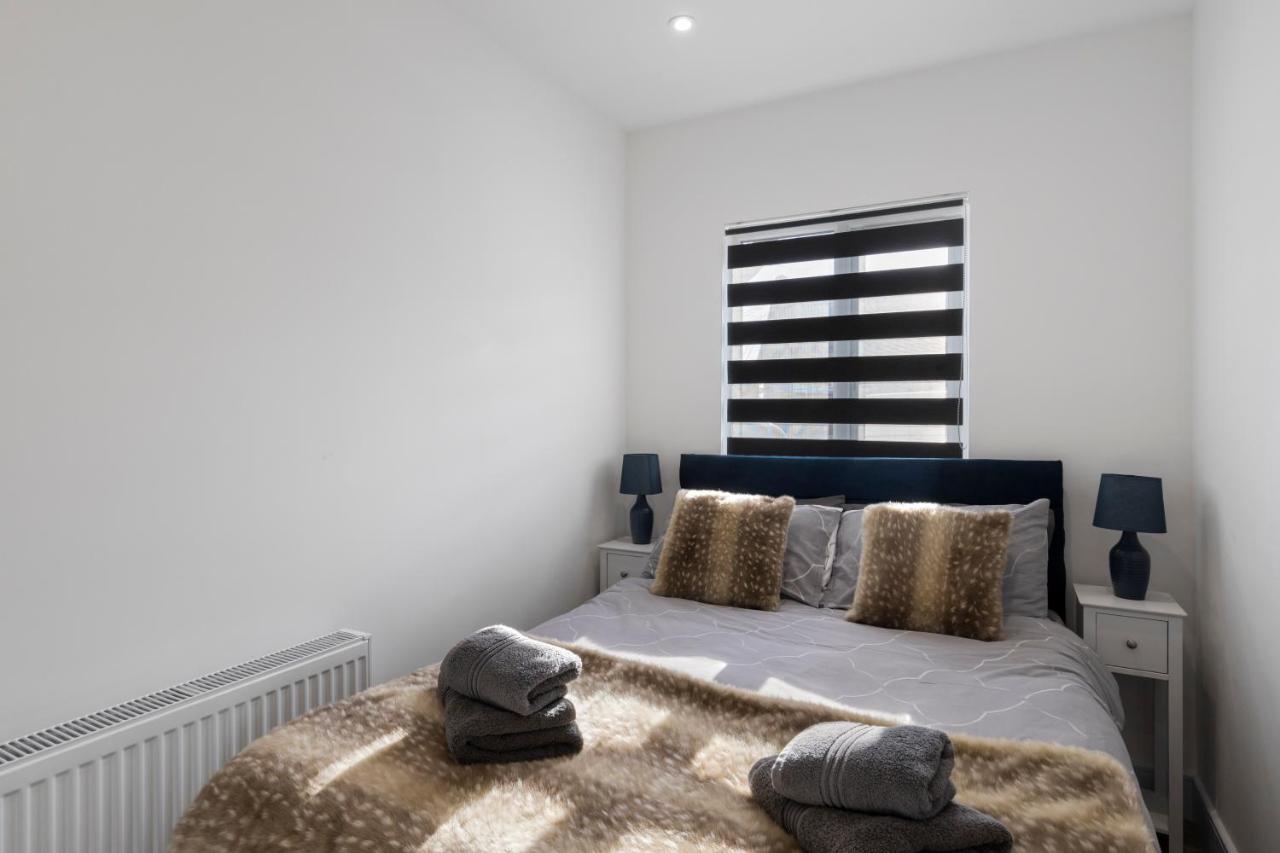 Star London Vivian Avenue 3-Bed Oasis With Garden Apartment The Hyde Exterior photo